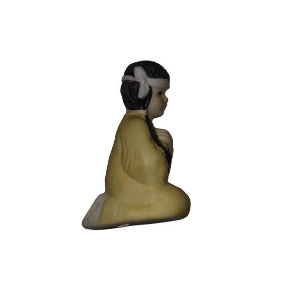 House of Lloyd HOL Native American Girl Mary Kneeling Nativity Figurine 1992 - Picture 2 of 7